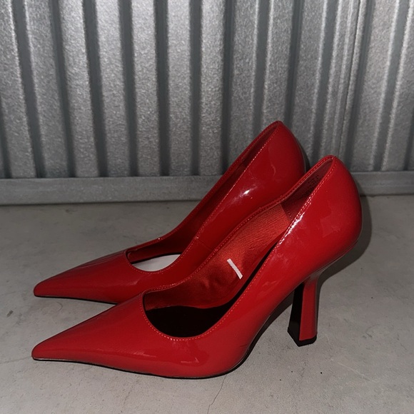 H&M pumps - Picture 2 of 3